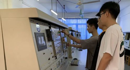 智能之星，點燃未來 廣州華立科技職業學院電力與智能制造學院攜手?？藗愃闺姎夤灿⒉? />
</a>
<span><a href=